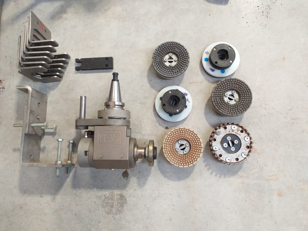 Used Angle drive with automatic tool changing (Modulo)