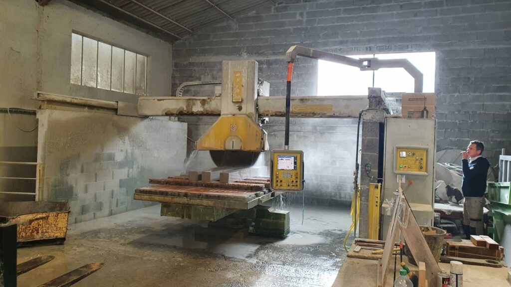 Débiteuse d'occasion à vendre marque GMM modèle Axia 38 