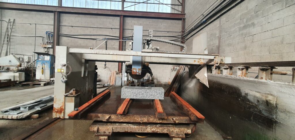 Débiteuse d’occasion Bernat Sauliere