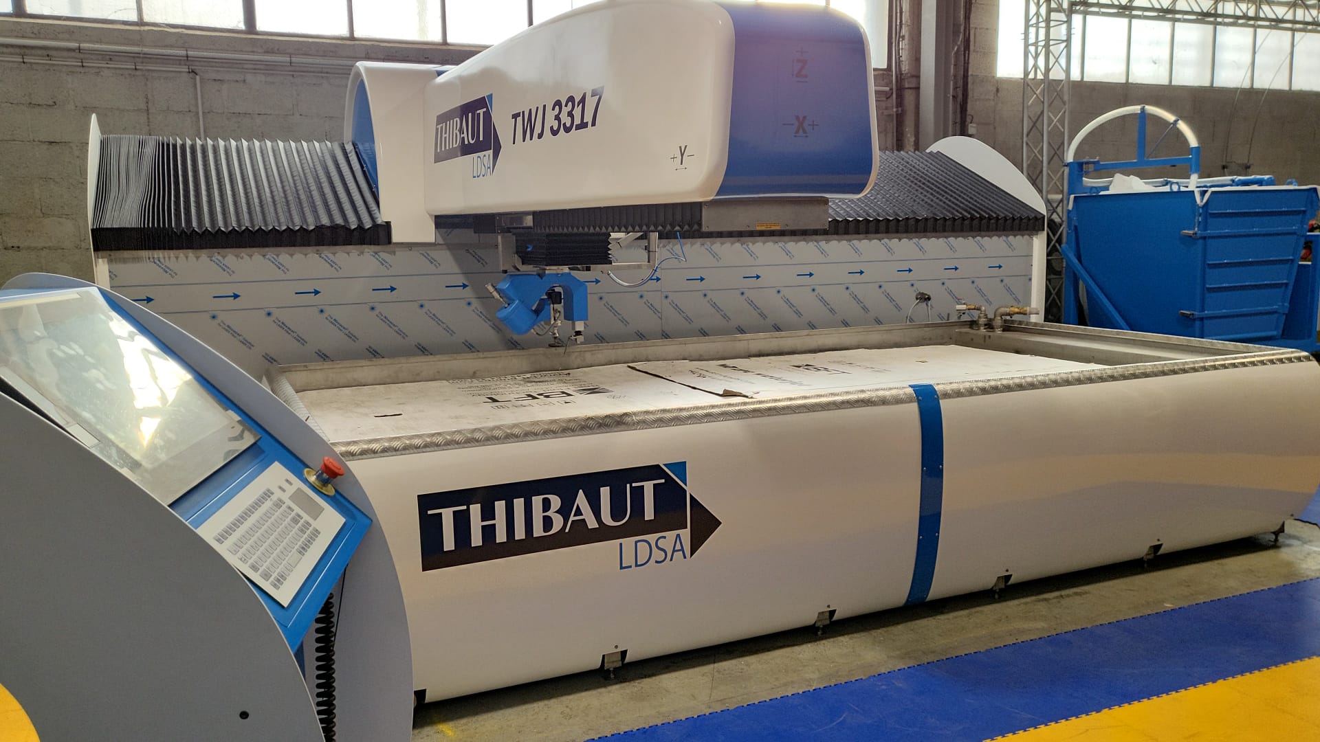 Machine Thibaut TWJ 3317 demonstration water jet machine