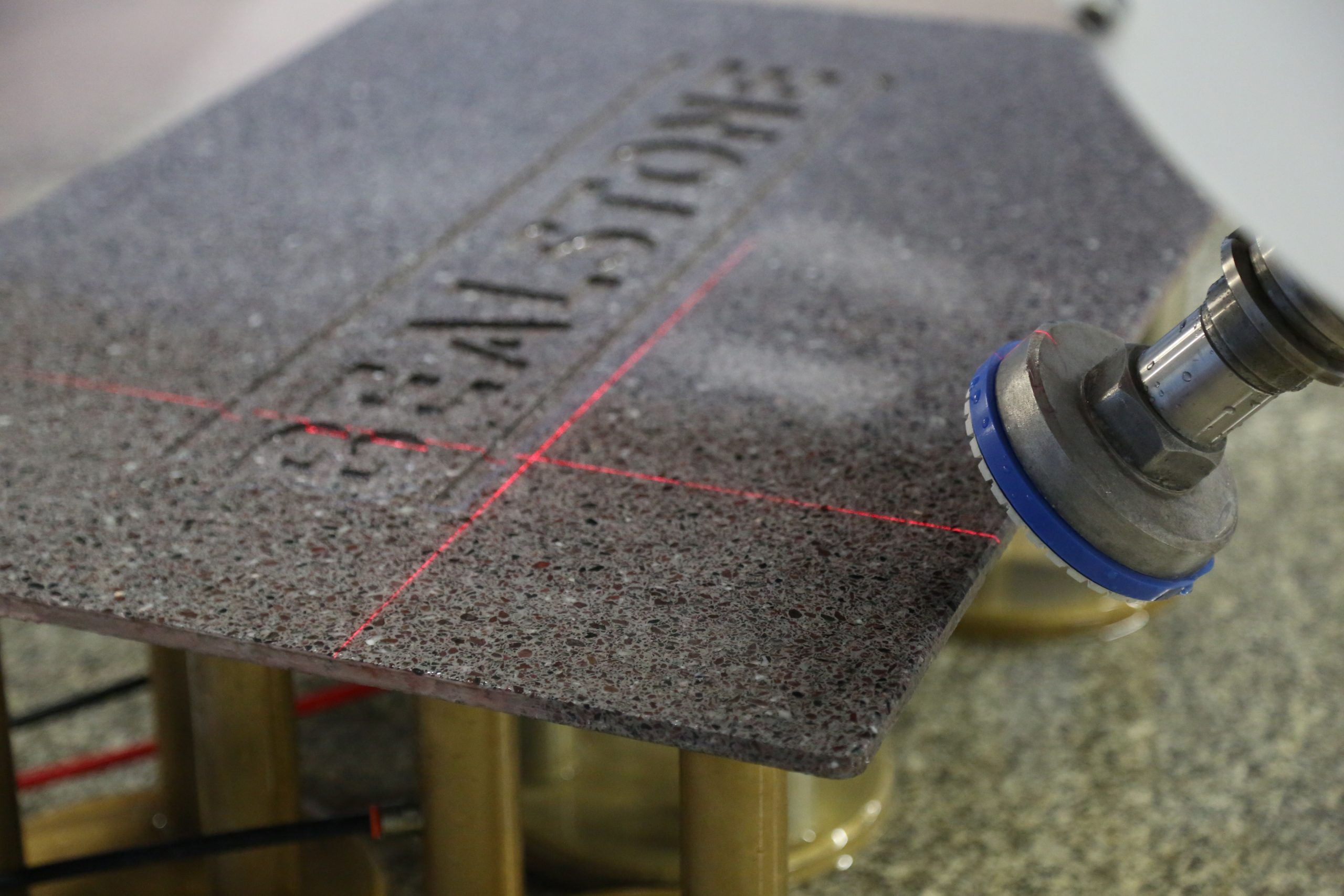 T858 V2 (17.6 kW / 25kW)